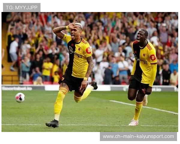 澳大利亚锁定四强席位，展现冠军气势，澳大利亚40强赛进球